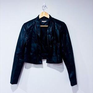 T TAHARI Black faux leather cropped‎ jacket | Moto chic | Small
